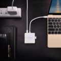 Bộ chuyển đổi USB type C sang VGA cùng Hub USB 1 cổng 3.0 và 2 cổng 2.0 hỗ trợ cổng sạc Macbook USB - C UGREEN US183 30442