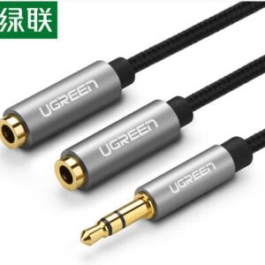 UGREEN 3.5mm Aux Stereo Audio Splitter Cable 20cm (Black)