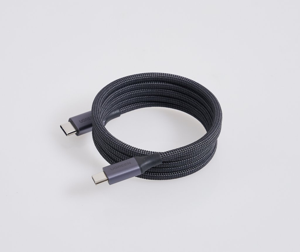 UGREEN USB-C to USB-C PD Magnetic Fast Charging Cable