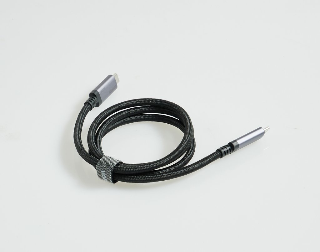 UGREEN USB4 Cable 5A Max 1m